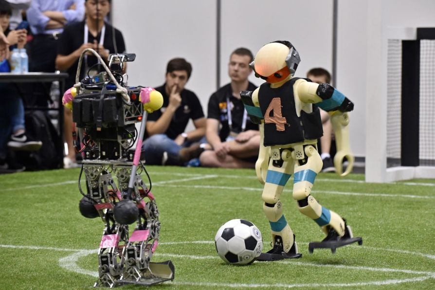 Японский чемпионат мира по футболу для роботов RoboCup 2017
