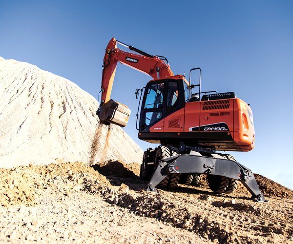 Новый колесный экскаватор Doosan DX190W-5
