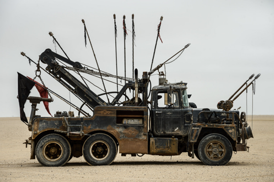 Автомобиль MACK из Vad Max