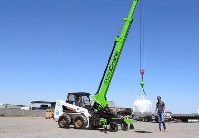 Навесное оборудование SkidCrane на мини погрузчики